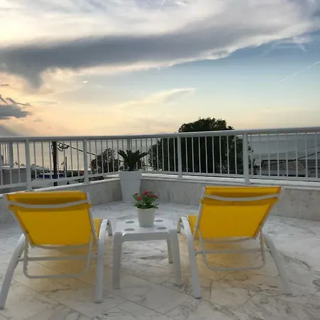 Riviera Apartment Peraia (Thessaloniki)