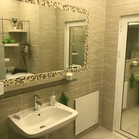 Riviera Apartament Peraía